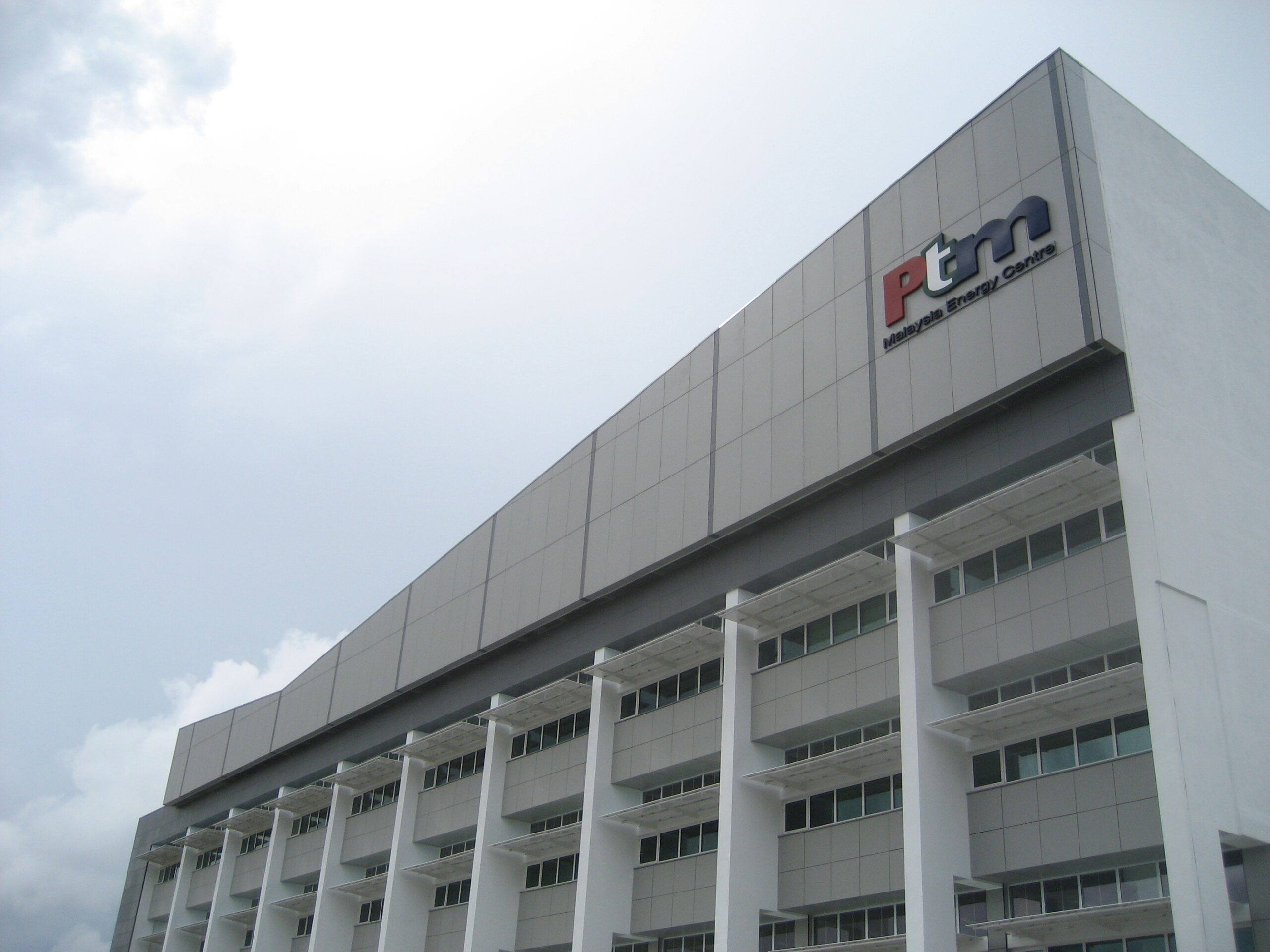 Pusat Tenaga – Malaysia